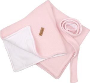 Włóczkowy, ciepły rożek niemowlęcy. Unikalny, różowy becik dla noworodka.  Wiązany otulacz dla niemowlaka. Kocyk, otulacz na wyjście ze szpitala dla noworodka.