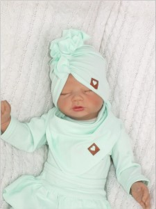 Czapka Turban niemowlęcy, czapka turban dla noworodka wiosenna, letnia. Bawełniany turban z apaszką dla niemowlaka. Czapka dla dziewczynki miętowa na lato, wiosnę.