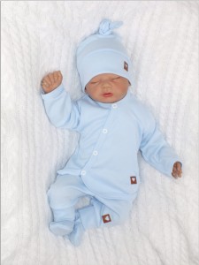 Wyprawka gładka niebieska. Kompletna wyprawka.  Bawełniana wyprawka. Wyprawka do szpitala. Zestaw dla noworodka. Wyprawka na prezent. Wyprawka dla noworodka.
Unikalny komplet.