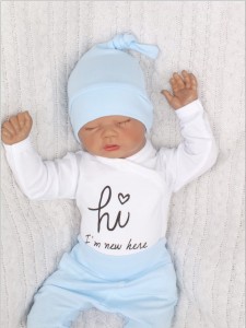 Komplet niemowlęcy niebieski. Komplet body, spodnie i czapka dla noworodka.  Bawełniany zestaw na wyjście ze szpitala. Wyprawka dla niemowlaka.