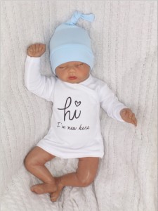 Komplet niemowlęcy niebieski. Komplet body, spodnie i czapka dla noworodka.  Bawełniany zestaw na wyjście ze szpitala. Wyprawka dla niemowlaka.