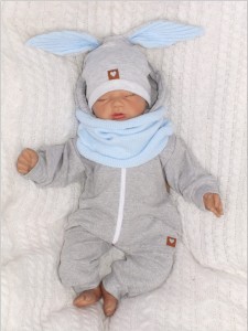 Czapka dresowa z uszami królika dla niemowlaka. Unikalna czapka dla noworodka szaro-niebieska. Całoroczna czapeczka dla niemowląt. Komplet czapka+tuba dla noworodka.