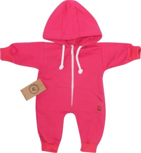 Dresowy bawełniany wiosenny, letni, jesienny kombinezon niemowlęcy. Pajac dla niemowlaka malinowy. Dres dla noworodka
