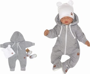 Kombinezon niemowlęcy z czapeczką i bucikami. Szary komplet dla niemowlaka. Pomysł na prezent dla noworodka. Zestaw na wyjście ze szpitala.