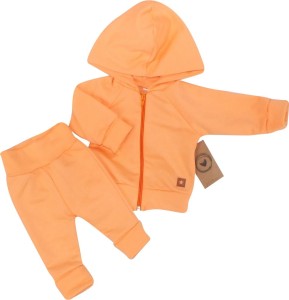 Bawełniany dres niemowlęcy. Komplet dresowy dla niemowlaka. Koralowy dres dziecięcy. Prezent dla noworodka, niemowlaka. Modny dresik. Bluza z kapturem na zamek, spodnie dresowe