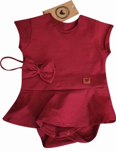 Bordowa bodosukienka z opaską na lato dla dziewczynki.  Przewiewna letnia bodosukienka dziewczęca.