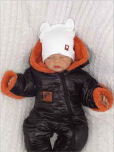 Zimowy kombinezon pikowany ocieplany z misiem od środka czarny