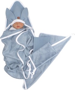 Bambusowy komplet kąpielowy dla niemowlaka ;okrycie ,ręczniczek oraz myjki -jeans