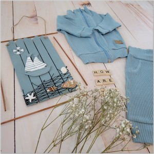 28cienki dres prążkowany bez kaptura.jpg