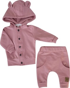 Dresik bawełniany dla niemowlaka. Wygodny zestaw dziewczęcy, dresowy bluza+spodnie . Bluza zapinana na guziki w komplecie ze spodniami dla dziewczynki. Uniwersalny, różowy dresik dla niemowlaka. Dresik na wyjście ze szpitala.