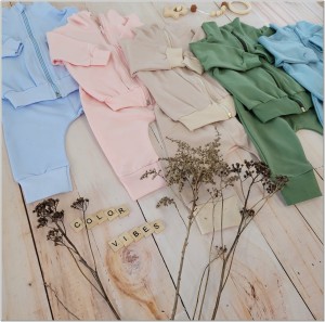 Dres niemowlęcy bawełniany bez kaptura  morski