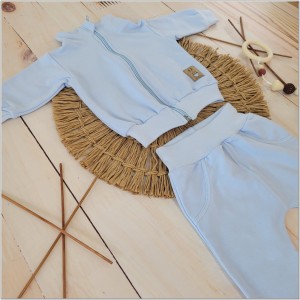 Dres niemowlęcy bawełniany bez kaptura  błękitny