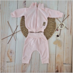 Dres niemowlęcy bawełniany bez kaptura łososiowy różowy