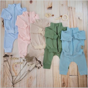 Dres niemowlęcy bawełniany bez kaptura łososiowy różowy