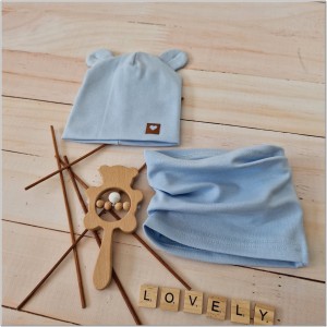 Podwójna czapka z uszkami w komplecie z kominem dla noworodka. Niebieski komplet dla niemowlaka. Czapka na wiosnę, lato, jesień dla noworodka.