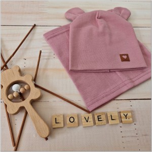 Podwójna czapka z uszkami w komplecie z kominem dla noworodka. Wrzosowy komplet dla niemowlaka. Czapka na wiosnę, lato, jesień dla noworodka.