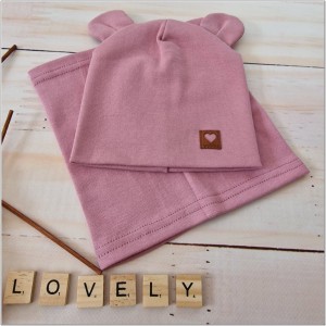 Podwójna czapka z uszkami w komplecie z kominem dla noworodka. Wrzosowy komplet dla niemowlaka. Czapka na wiosnę, lato, jesień dla noworodka.