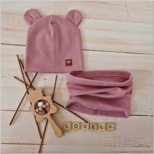 Podwójna czapka z uszkami w komplecie z kominem dla noworodka. Wrzosowy komplet dla niemowlaka. Czapka na wiosnę, lato, jesień dla noworodka.