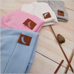 84 czapka prążkowana.JPG