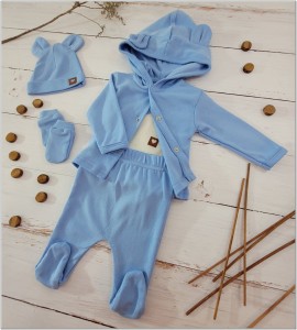 Wyprawka bawełniana 5 częściowa na wyjście ze szpitala. Wyprawka dla noworodka w kolorze błękitnym