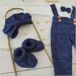 Granatowy komplet 5 częściowy z szelkami na chrzest