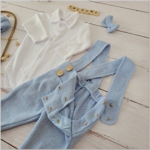 Błękitny komplet 5 częściowy z szelkami na chrzest