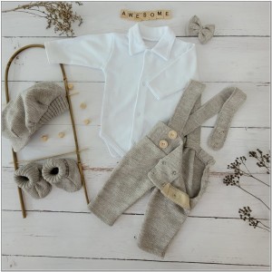 Beżowy komplet 5 częściowy z szelkami na chrzest