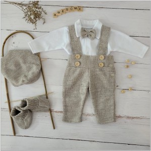 Beżowy komplet 5 częściowy z szelkami na chrzest