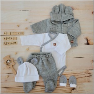 Wyprawka włóczkowa szara. Kompletna wyprawka.  Włóczkowa wyprawka. Wyprawka do szpitala. Zestaw dla noworodka. Wyprawka na prezent dla noworodka. Wyprawka dla noworodka. Wyprawka na wyjście ze szpitala. Unikalny komplet. Oryginalny prezent dla noworodka.