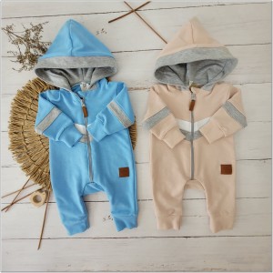 37 kombinezon dresowy dziecięcy.jpg