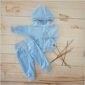 Dres welurowy niemowlęcy niebieski