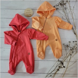 15 kombinezon niemowlęcy dresowy pajacyk.jpg