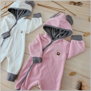 30 kombinezon welurowy.jpg