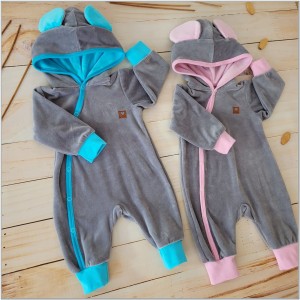 33 kombinezon welurowy.jpg