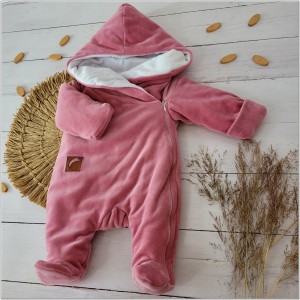 7 kombinezon zimowy niemowlęcy welurowy.jpg