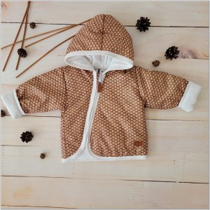 Kurtka ortalionowa dla niemowlaka. Kurtka na wiosnę i jesień dla niemowlaka. Unikatowa kurtka  niemowlęca na chłodne dni.