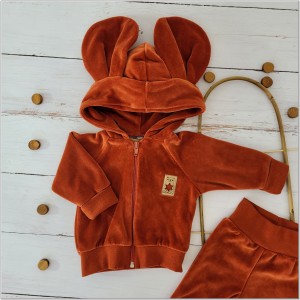 20 dres welurowy niemowlęcy z uszami.jpg