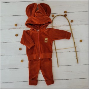 25 dres welurowy niemowlęcy z uszami.jpg