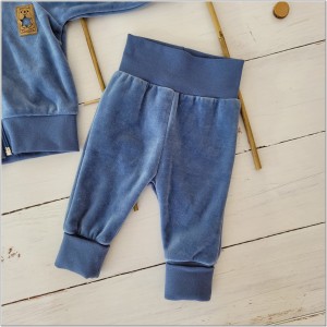 28 dres welurowy niemowlęcy z uszami.jpg