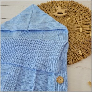 15 śpiworek otulacz do fotelika.jpg