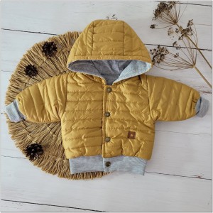 7 kurtka niemowlęca na wiosnę jesień.jpg