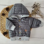 Jesienna kurtka pikowana z kapturem bejsbolówka 56-86 grafitowa