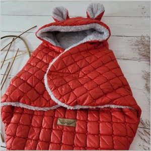 38 śpiworek otulacz do fotelika.jpg