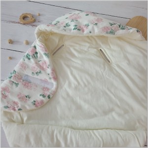 45 śpiworek otulacz do fotelika.jpg