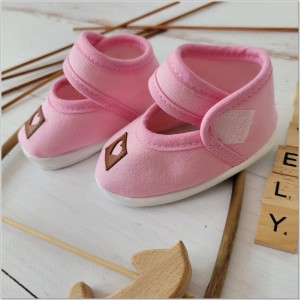 125 buciki niechodki mięciutkie niemowlęce.jpg