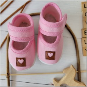 126 buciki niechodki mięciutkie niemowlęce.jpg