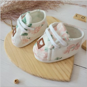 109 buciki niechodki mięciutkie niemowlęce.jpg