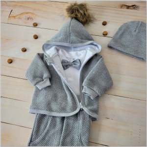 38 włóczkowy komplet na chrzest dla chłopca.jpg