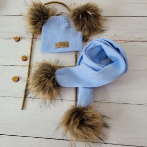 1 czapka zimowa z pomponami + SZALIK Z pomponami .jpg