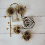 Komplet Czapka+szalik z pomponami różne rozmiary od 0 do 5lat z futerkiem piaskowy